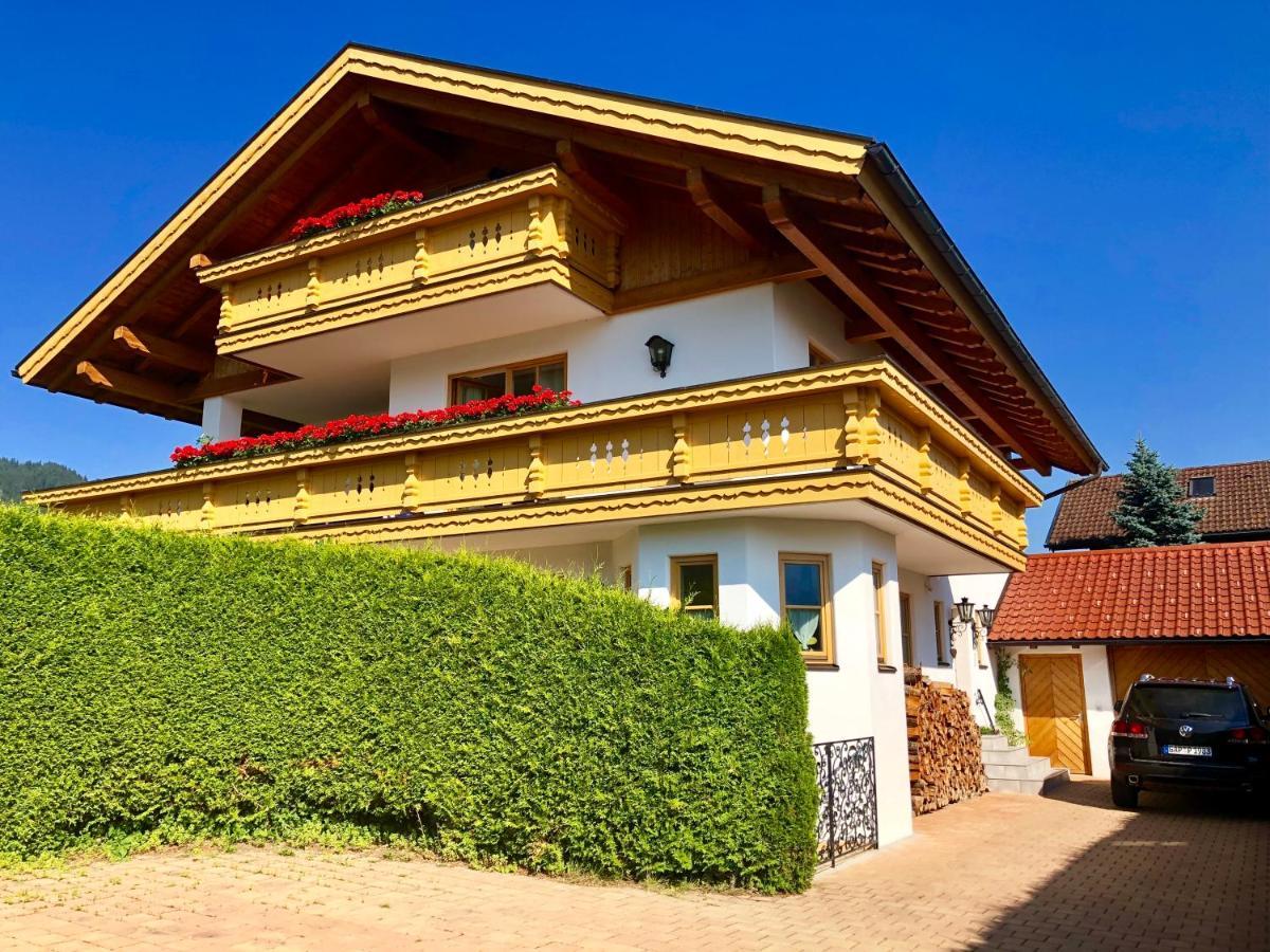 Ferienwohnung Mit Bergblick Unterammergau Luaran gambar