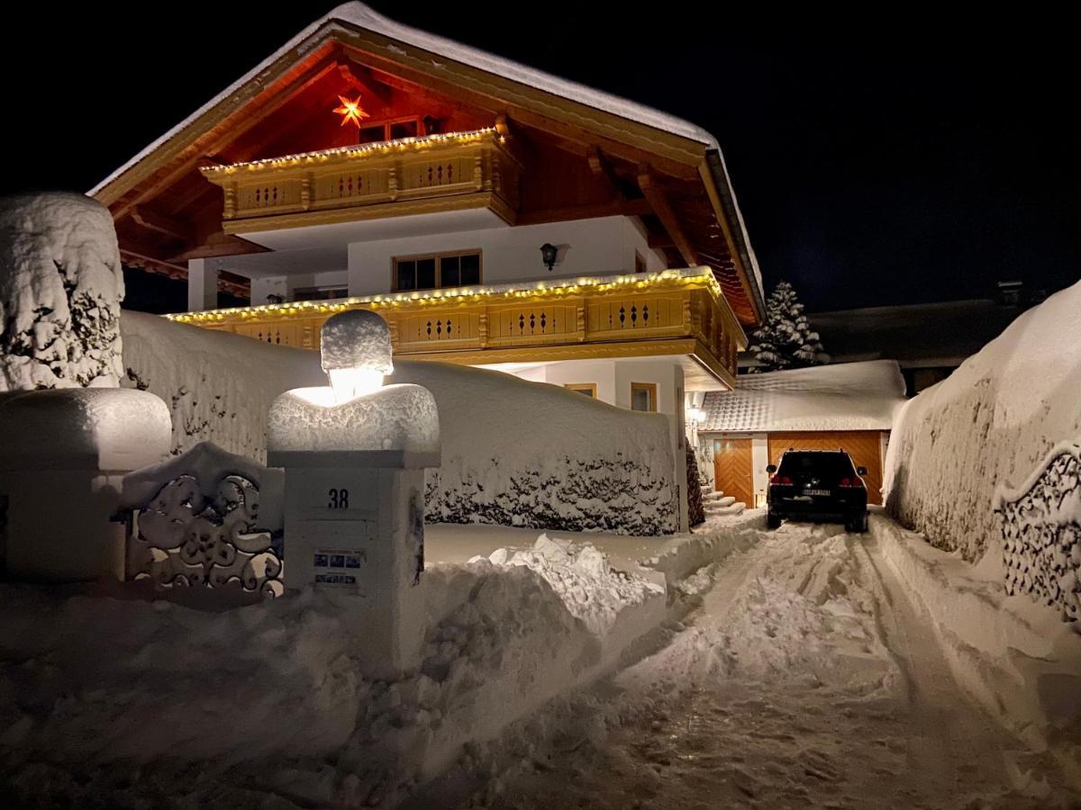 Ferienwohnung Mit Bergblick Unterammergau Luaran gambar