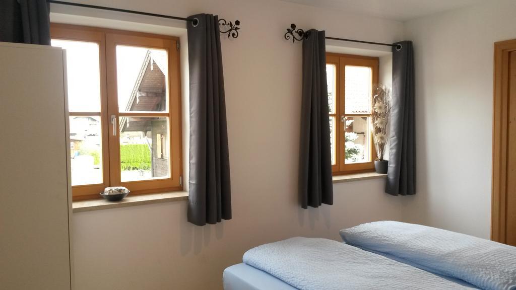 Ferienwohnung Mit Bergblick Unterammergau Luaran gambar