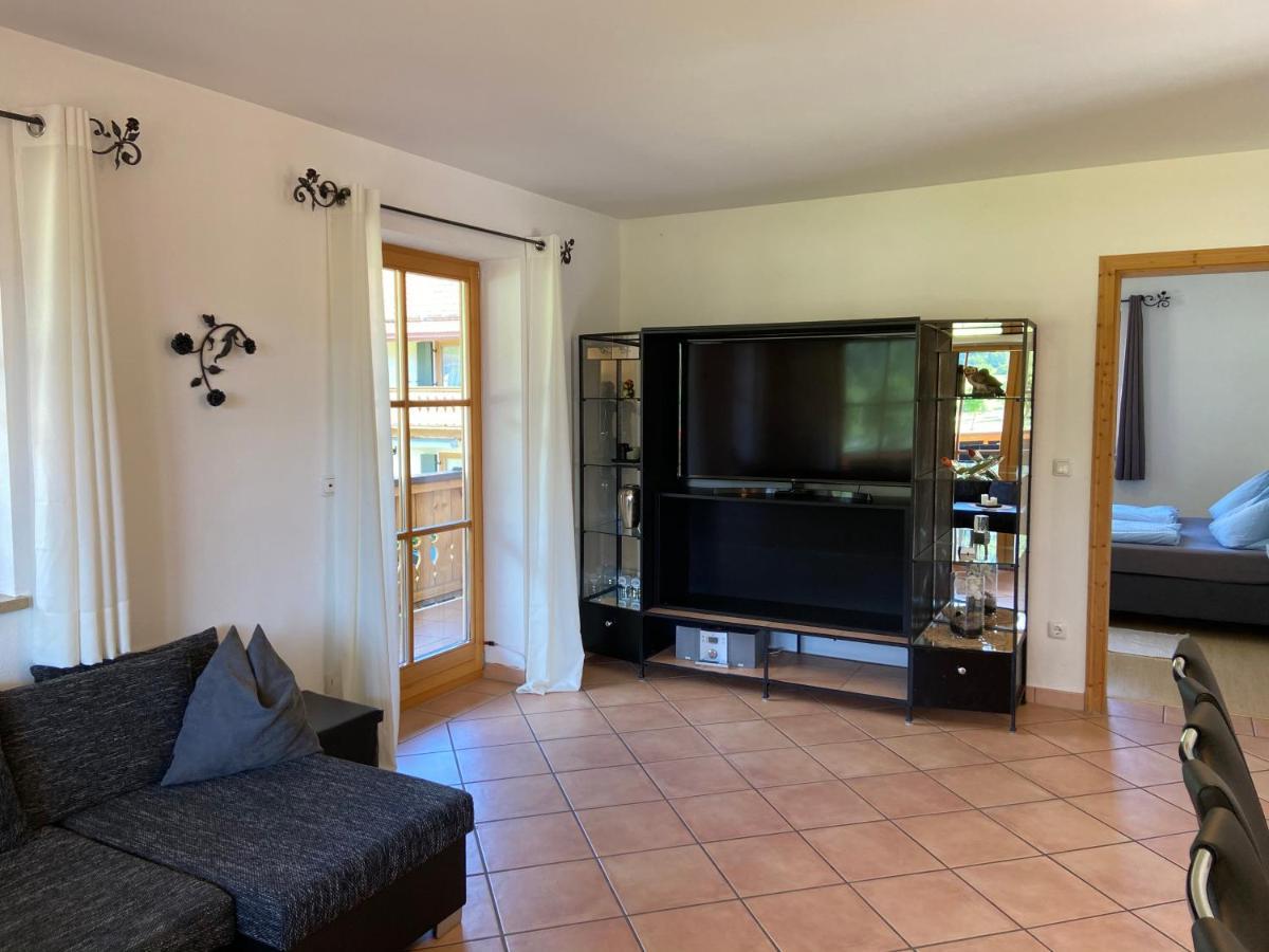 Ferienwohnung Mit Bergblick Unterammergau Luaran gambar