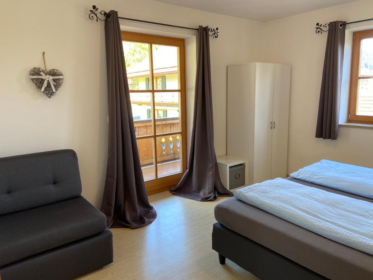 Ferienwohnung Mit Bergblick Unterammergau Luaran gambar